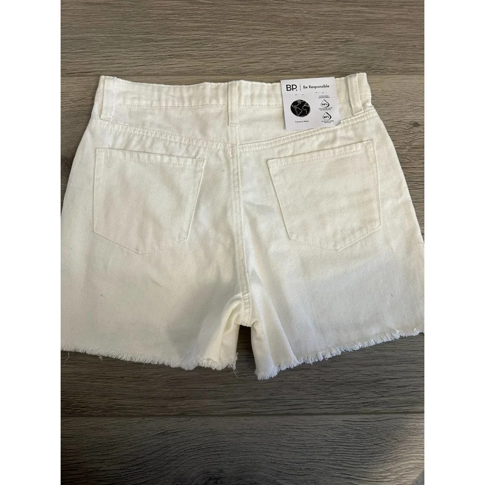 BP RIPPED WHITE DENIM SHORTS - Picture 11 of 13